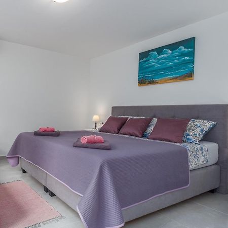 Apartment Lacea Pula Luaran gambar