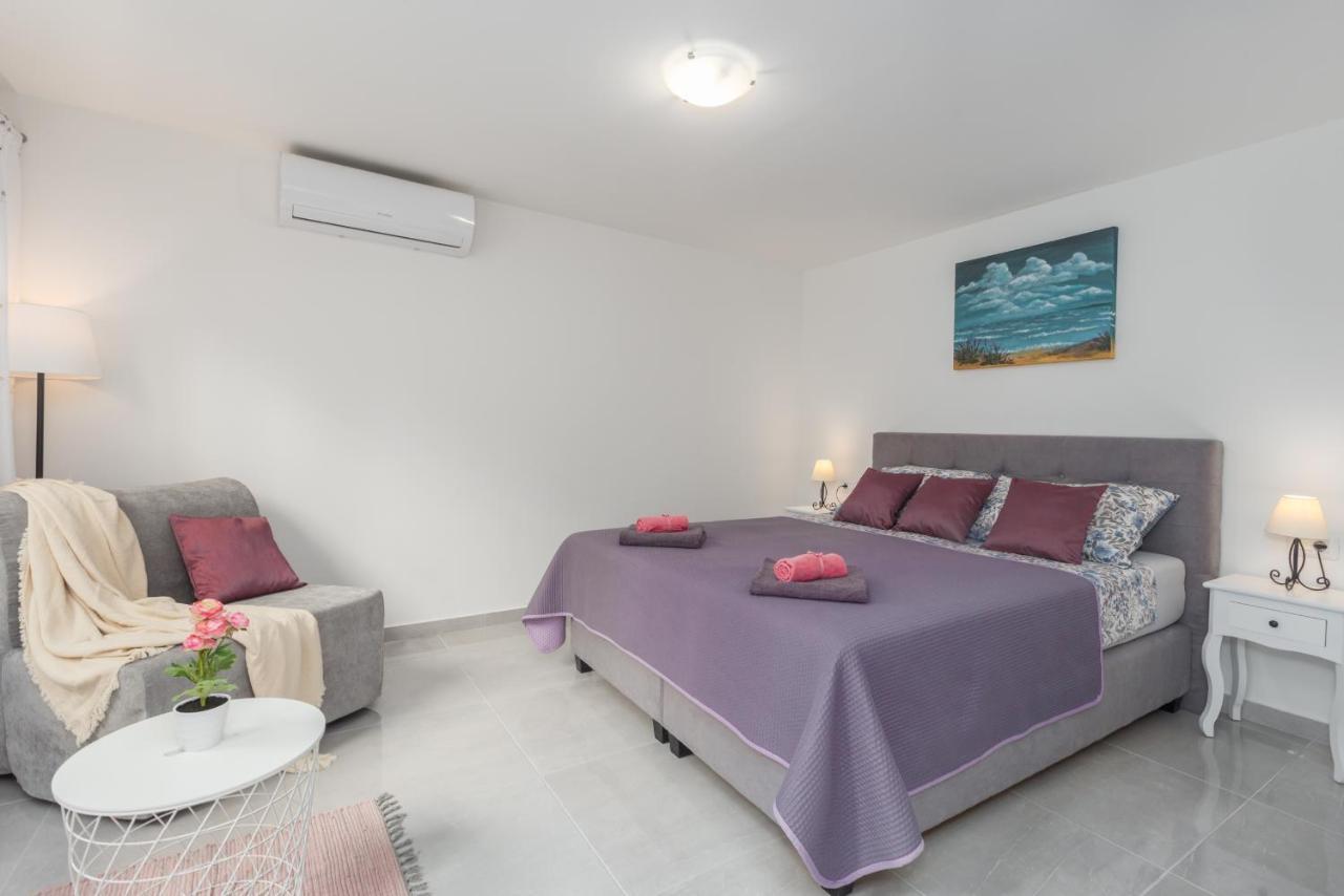 Apartment Lacea Pula Luaran gambar