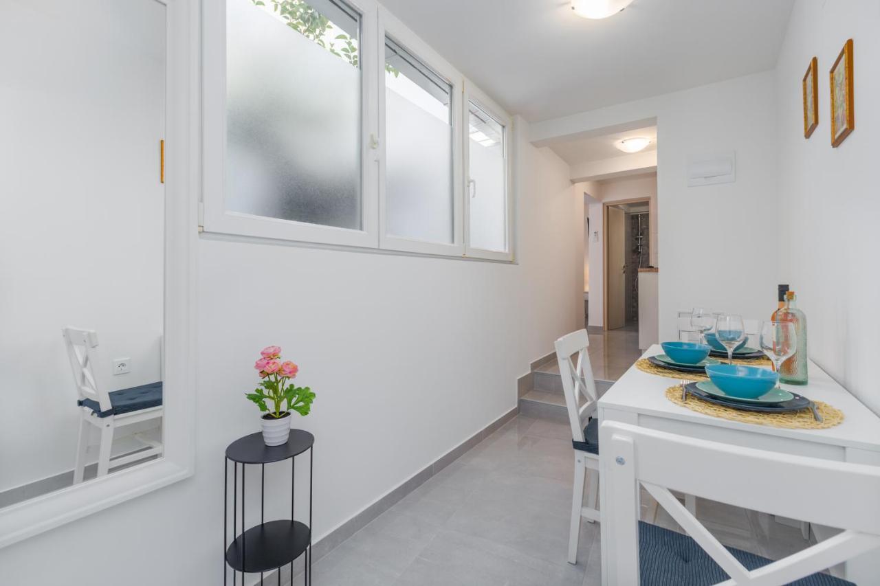 Apartment Lacea Pula Luaran gambar